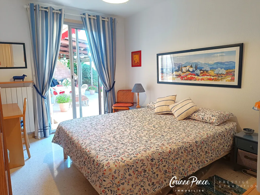 Chambres - Villa de Plain-Pied avec Piscine à Garons