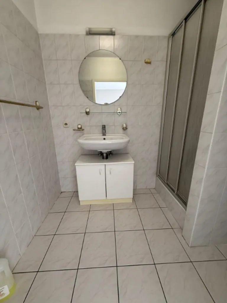 Vannitoad - Studio with Parking near Molsbroek
