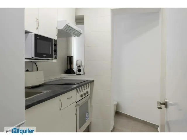 Cucina - Furnished Apartment near UC3M, Getafe