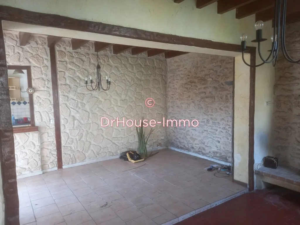 Garage - Maison au Calme avec Jardin à Preignac