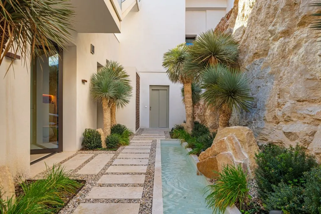 Aed - Luxury Villa with Infinity Pool in Jávea