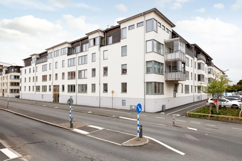Exterior - Modern Flat with Private Terrace in Torpa