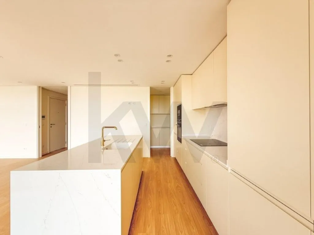 Cuisine - Luxury Flat with River View in Aveiro Centre