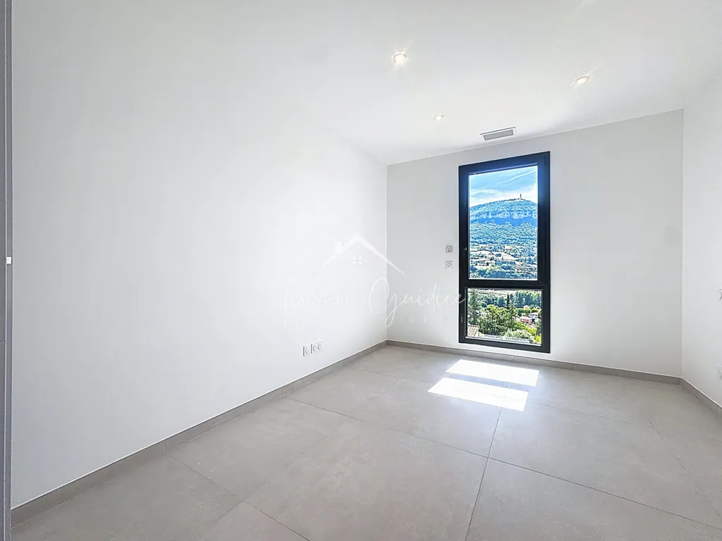 Pièces - Villa Contemporaine avec Vue Panoramique à Millau