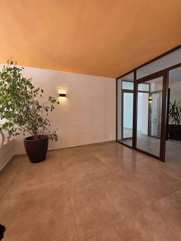 Hallway - Luxury Seafront Apartment in Alicante
