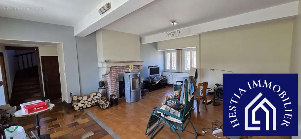 Living Room - House with Canal View near Montbard