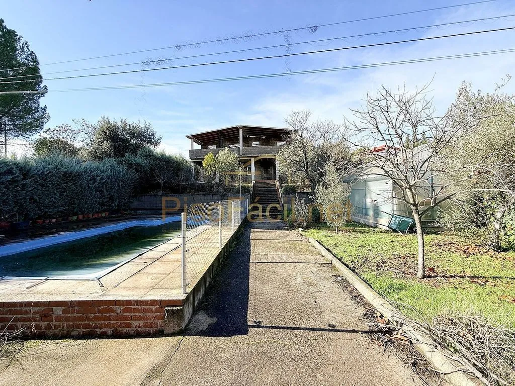 Bassein - Chalet with Pool in El Tiemblo, Ávila