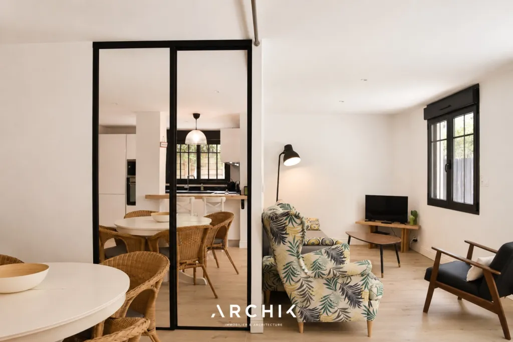 Söögituba - Modern Apartment with Private Access in Pyla-sur-Mer