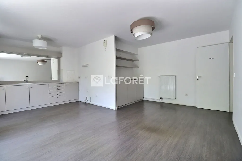 Köök - Converted Office Space with Terrace in Vitry-sur-Seine