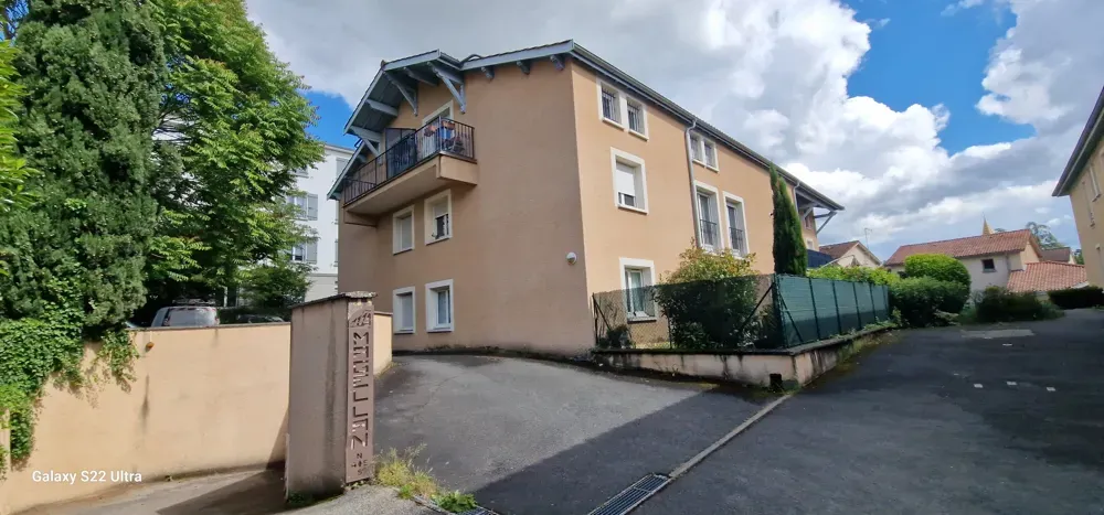 Extérieur - Appartement 2 Pièces avec Balcon au Centre de Jassans Riottier