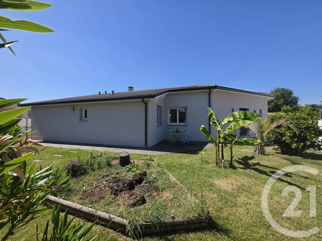 Giardino - Contemporary House with Pool in Muret