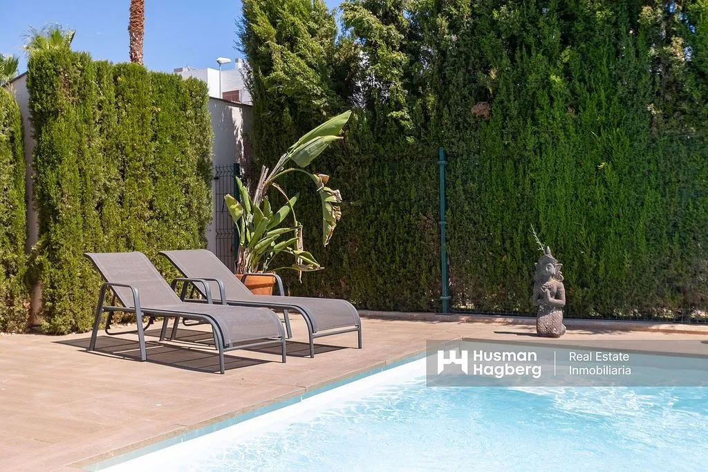 Bassein - Villa with Pool in Lomas de Cabo Roig
