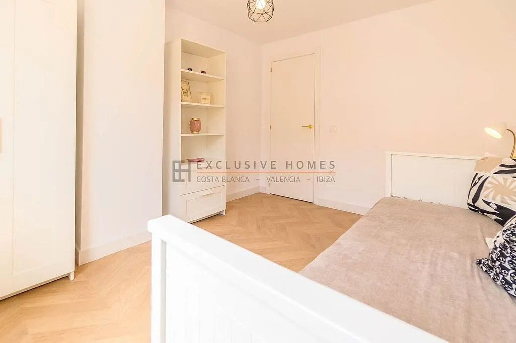 Chambres - Apartment with Balcony in Alfaz del Pi Centre