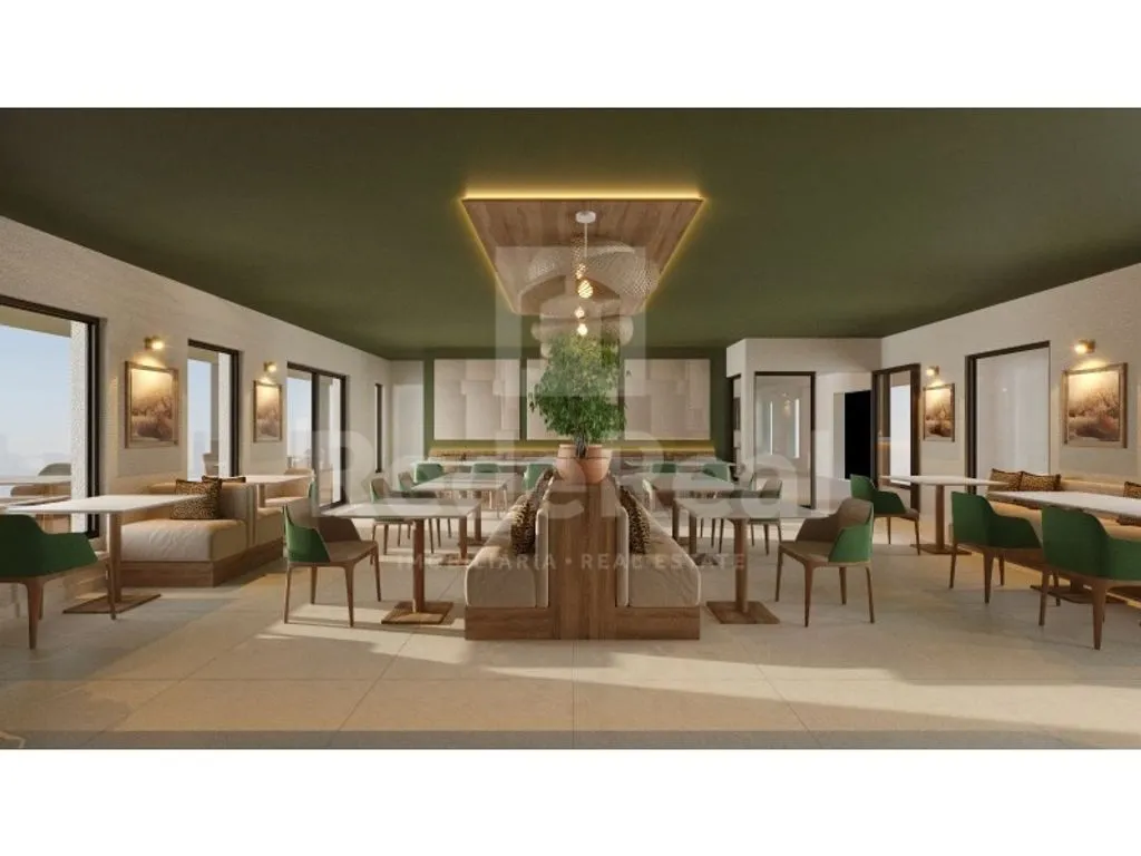 Luxury Hotel with Outdoor Pool in Albufeira