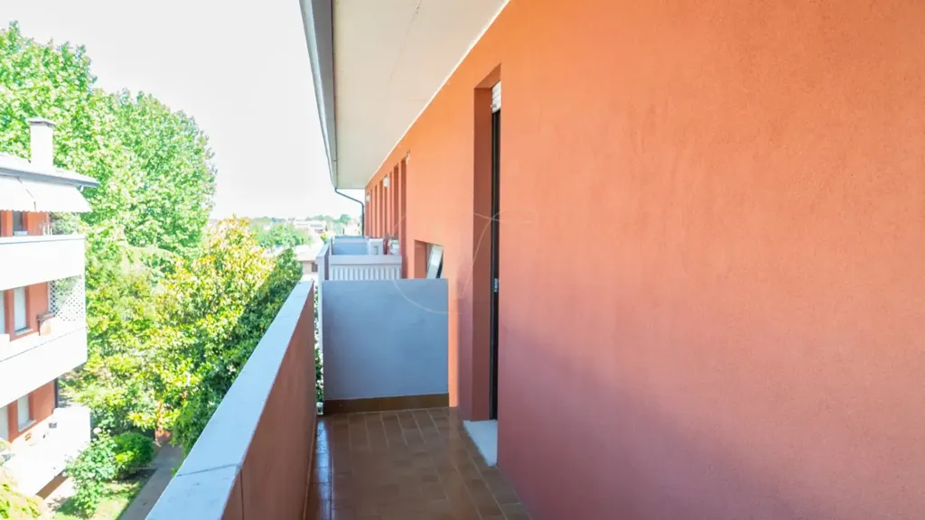 Rõdu - Triplex Apartment with Terraces in Ponte San Nicolò