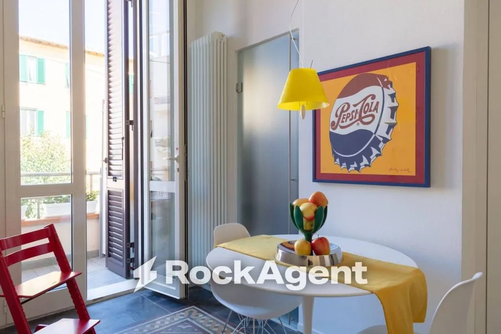 Luxury Apartment with Balcony in Leghorn