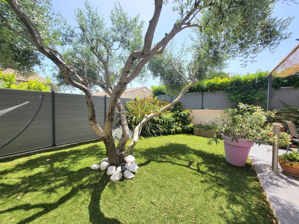 Aed - Villa with Pool in Mireval