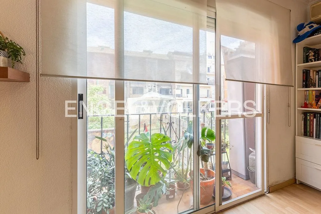 Magamistoad - T2 Flat with Balcony in Valencia