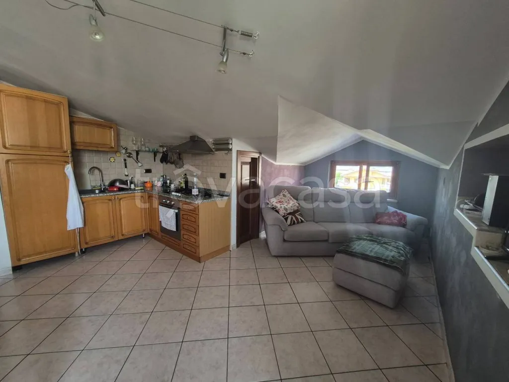 Cuisine - Mansard Apartment with Balcony in Beinette