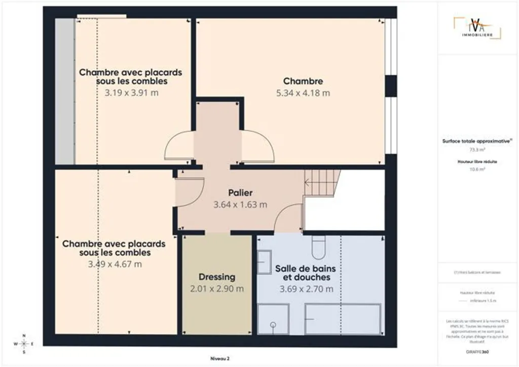 Plaan - Duplex with Rare Volumes and Terrace in BLC