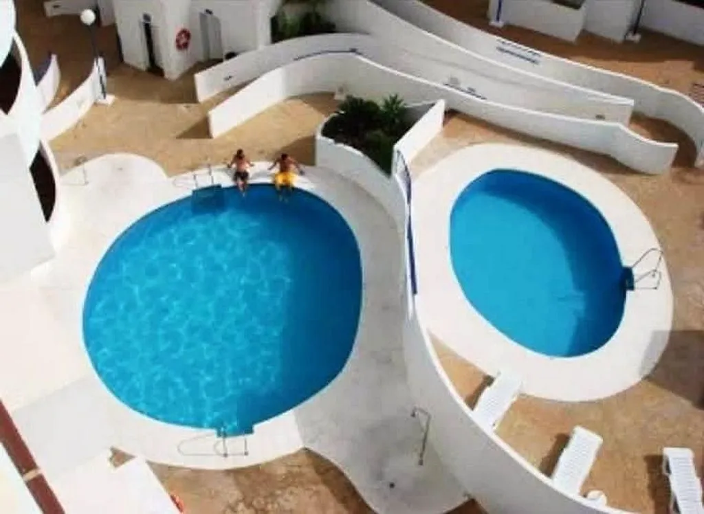 pool_area