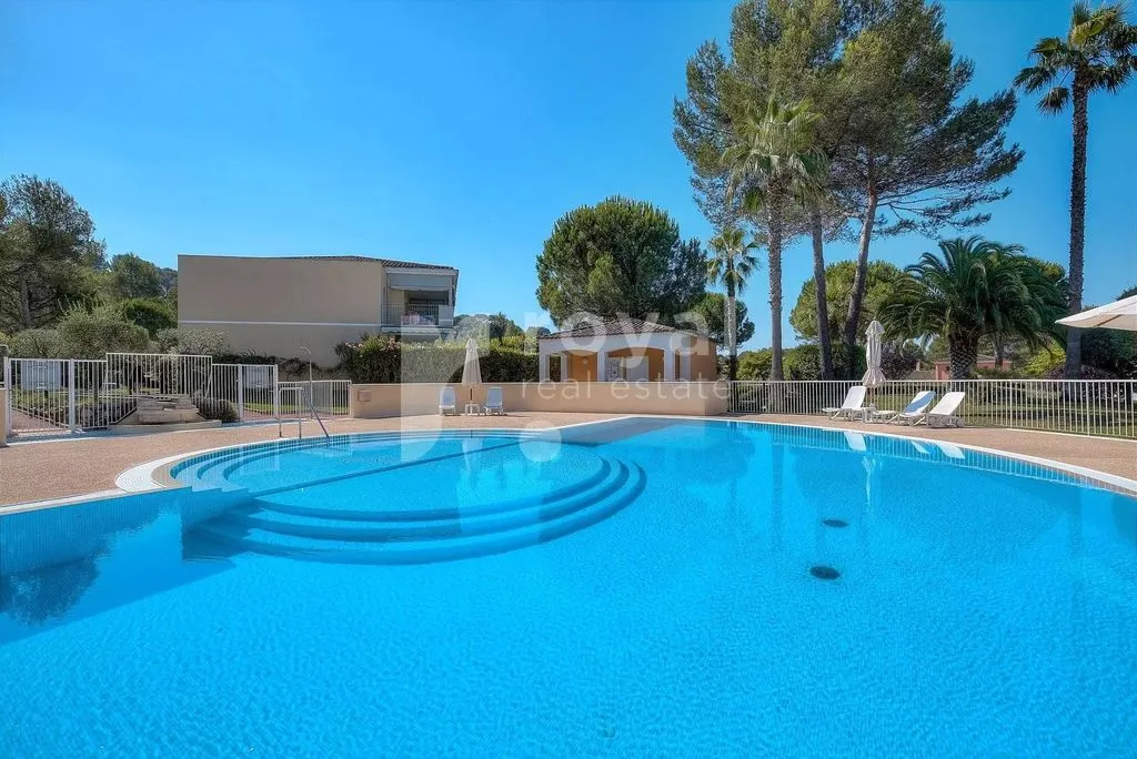 Luxury Villa with Pool in Mougins