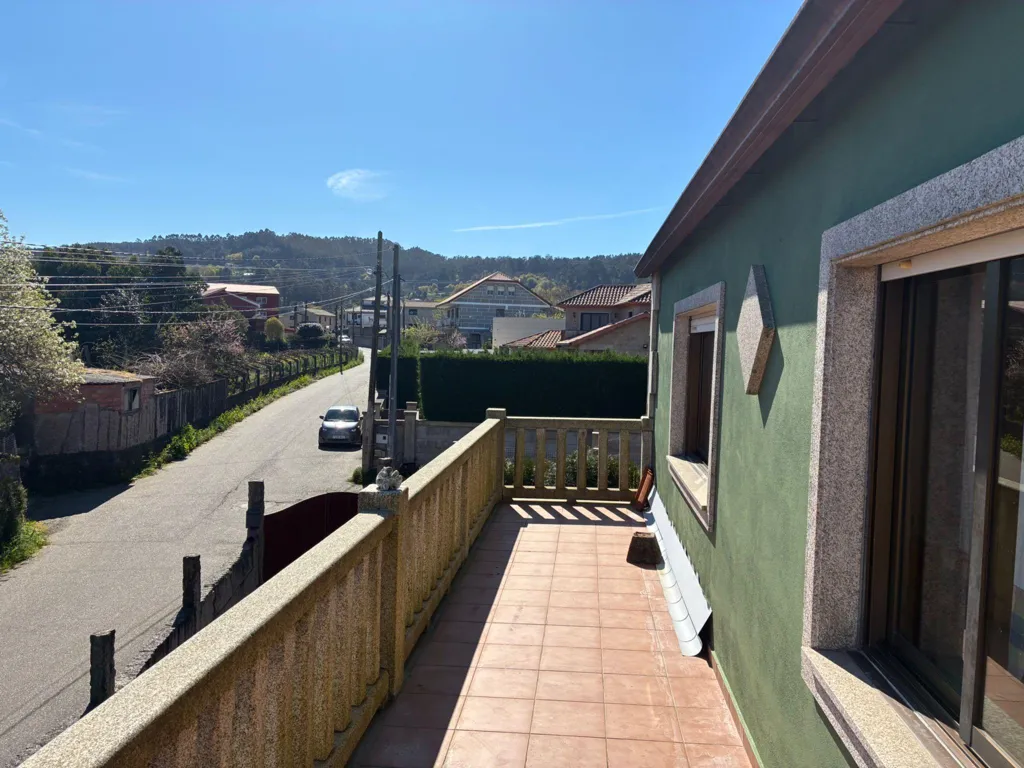 Balcony - Isolated House with Garden in Mos, Pontevedra