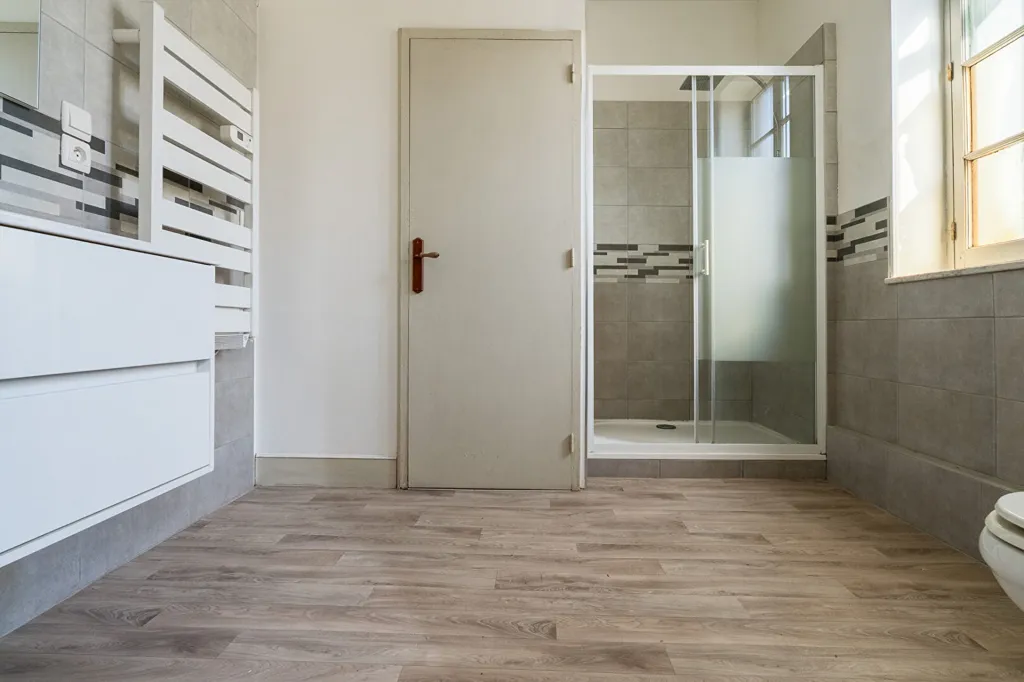 Vannitoad - Traversant Flat with Medieval View in Carcassonne