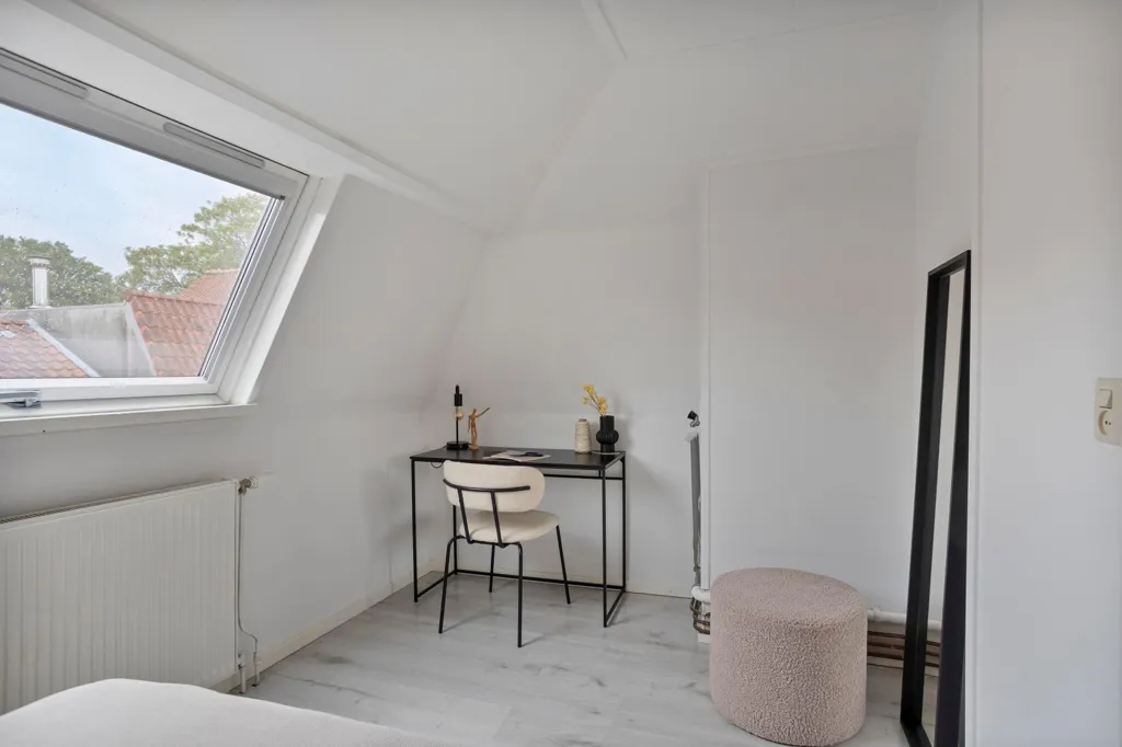 Bureau - Bespoke Bungalow with Two Terraces in Haarlem