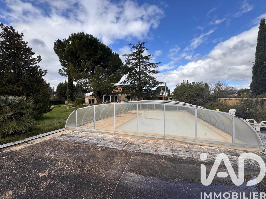 Bassein - Villa with Pool in Rochefort-du-Gard