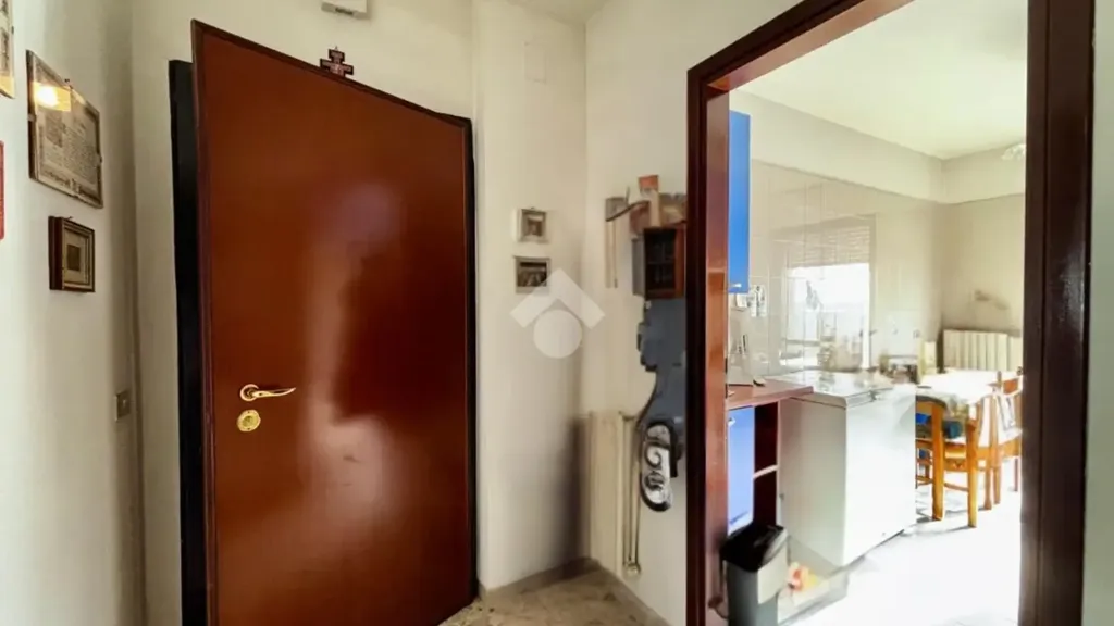 Entrée - Top-Floor Apartment with Balcony in Loseto