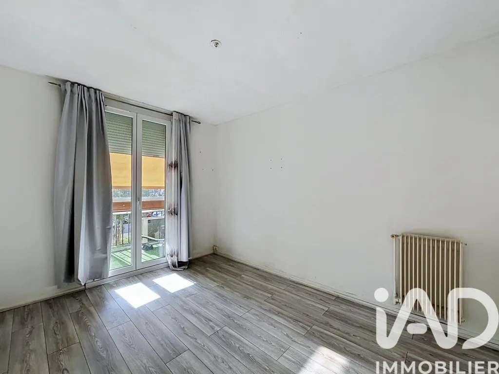 Toad - Bright T3 Apartment with Loggia in Perpignan