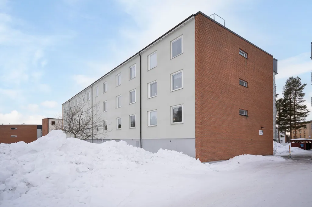 Außenansicht - Charming Two-Bedroom Flat with West-Facing Balcony in Skellefteå
