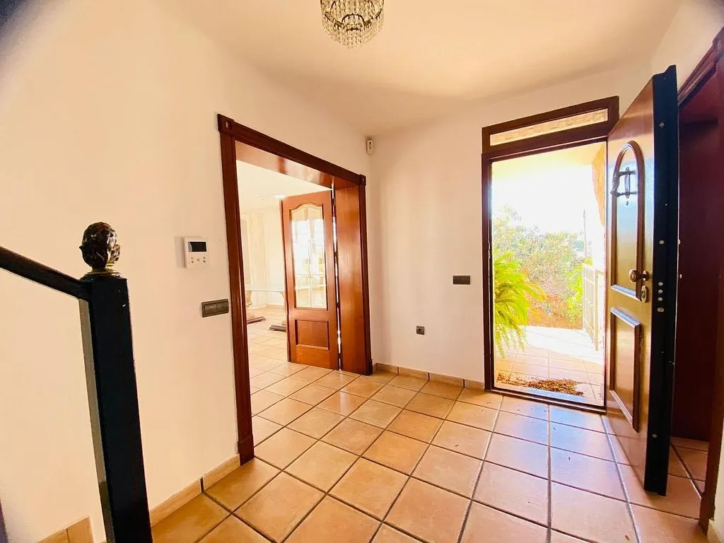 Entrée - Luxury Villa with Pool in Playas de Orihuela