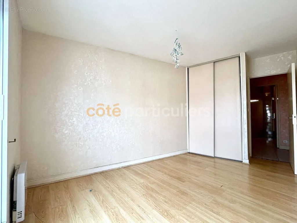 Bedrooms - Bright Apartment with Balcony in Royan Centre