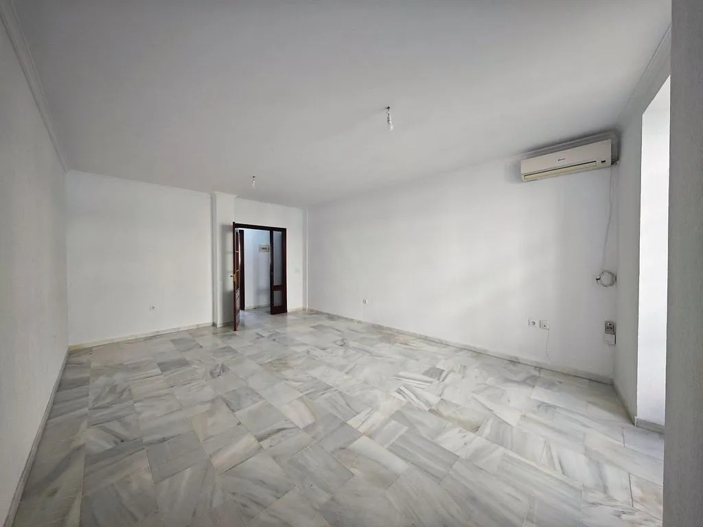 Rooms - Apartment with Balcony in Urban Centre, Chiclana