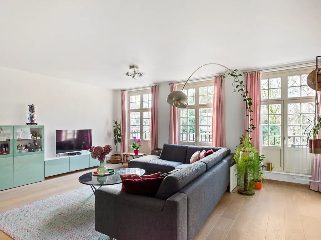 Elutuba - Duplex Apartment with Terrace in Kontich Centre