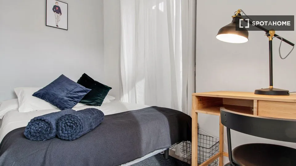 Chambres - Shared Flat with Modern Design in Malasaña