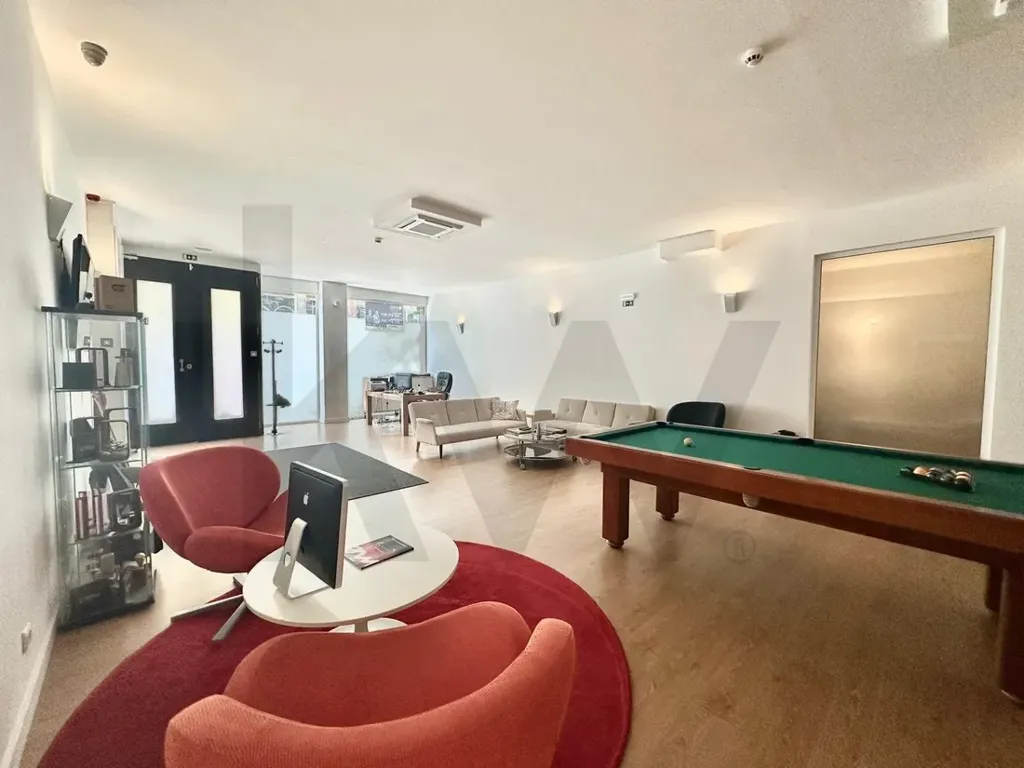 Elutuba - Commercial Space with Parking in Lisbon Centre
