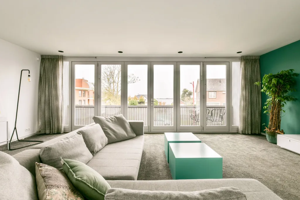 Elutuba - Architectural Villa with Westeinderplassen View