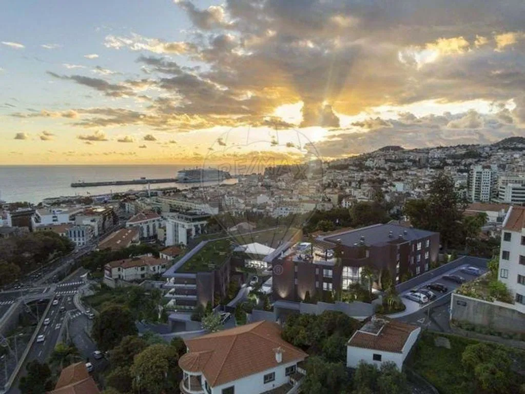 Vue aérienne - Luxury Flat with Sea Views in Funchal
