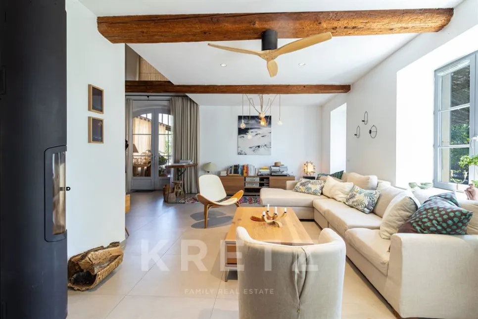 Elutuba - Patrimonial Home with Pool in Drôme Provençale