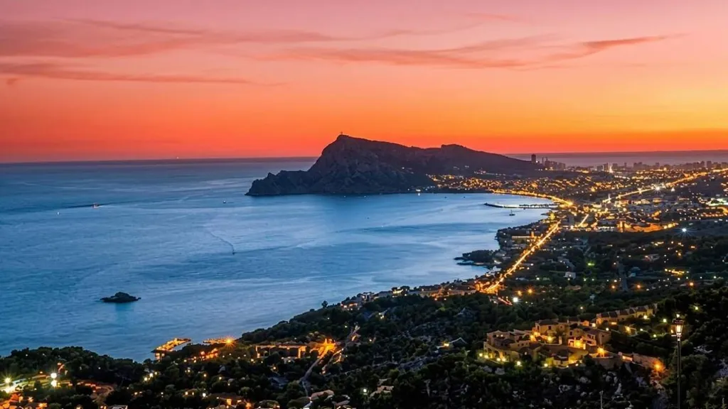 Penthouse with Sea View in Altea