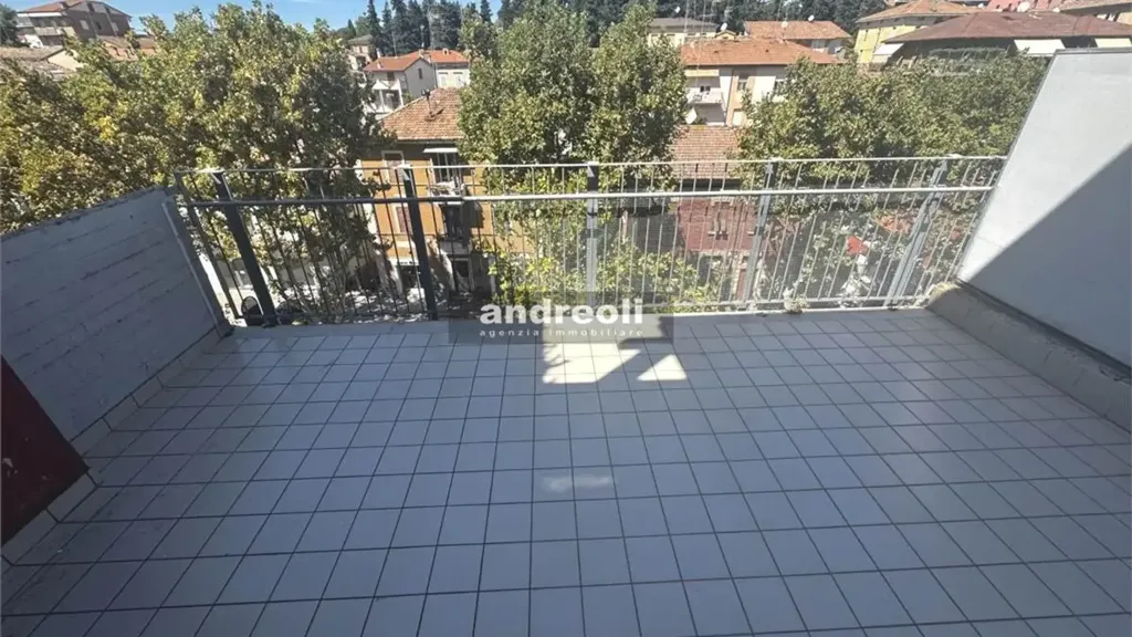 Appartement 4 pièces à IT