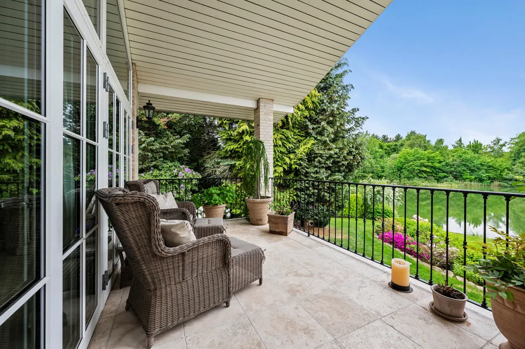 Terrasse - Villa with Garden Pool in Hørsholm