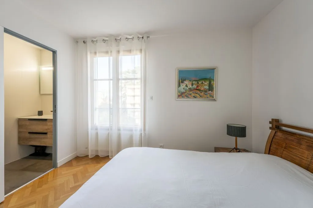 Chambres - Appartement Luxueux avec Terrasse à Tassin-la-Demi-Lune