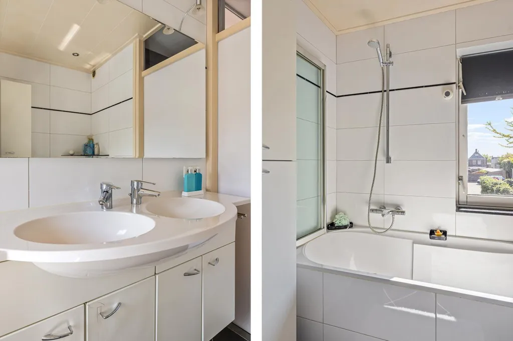 Bathrooms - 6-room house in Boxtel