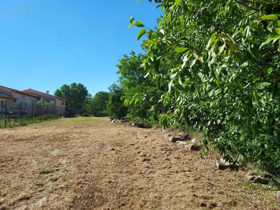 Aed - Planned Build Plot with Permitted Construction in Saint-Maximin-La-Sainte-Baume