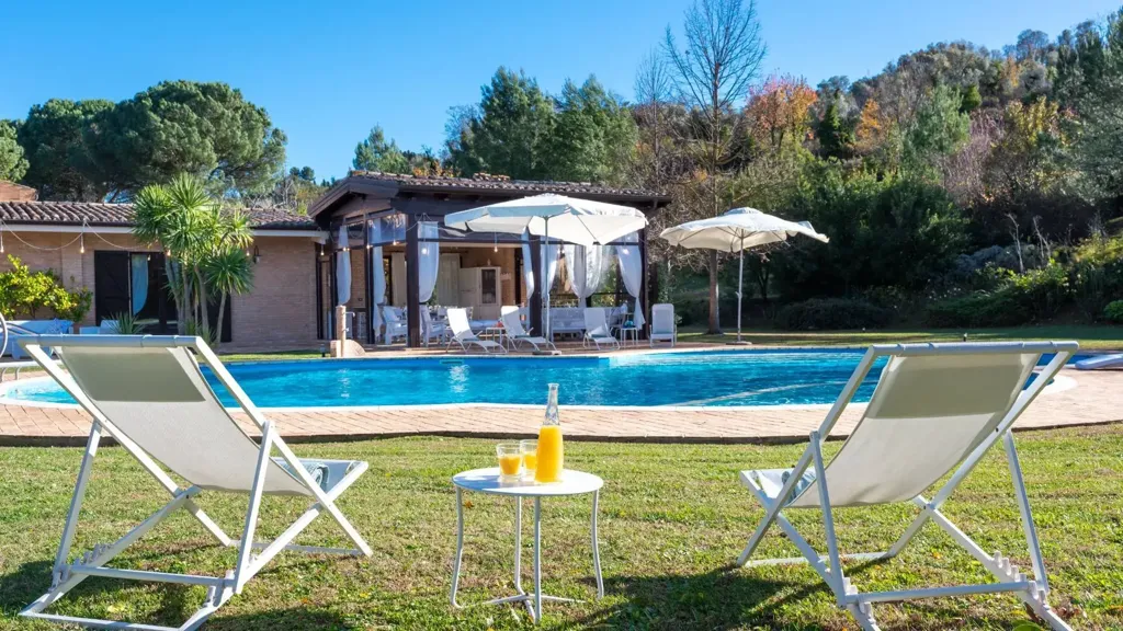 pool_area