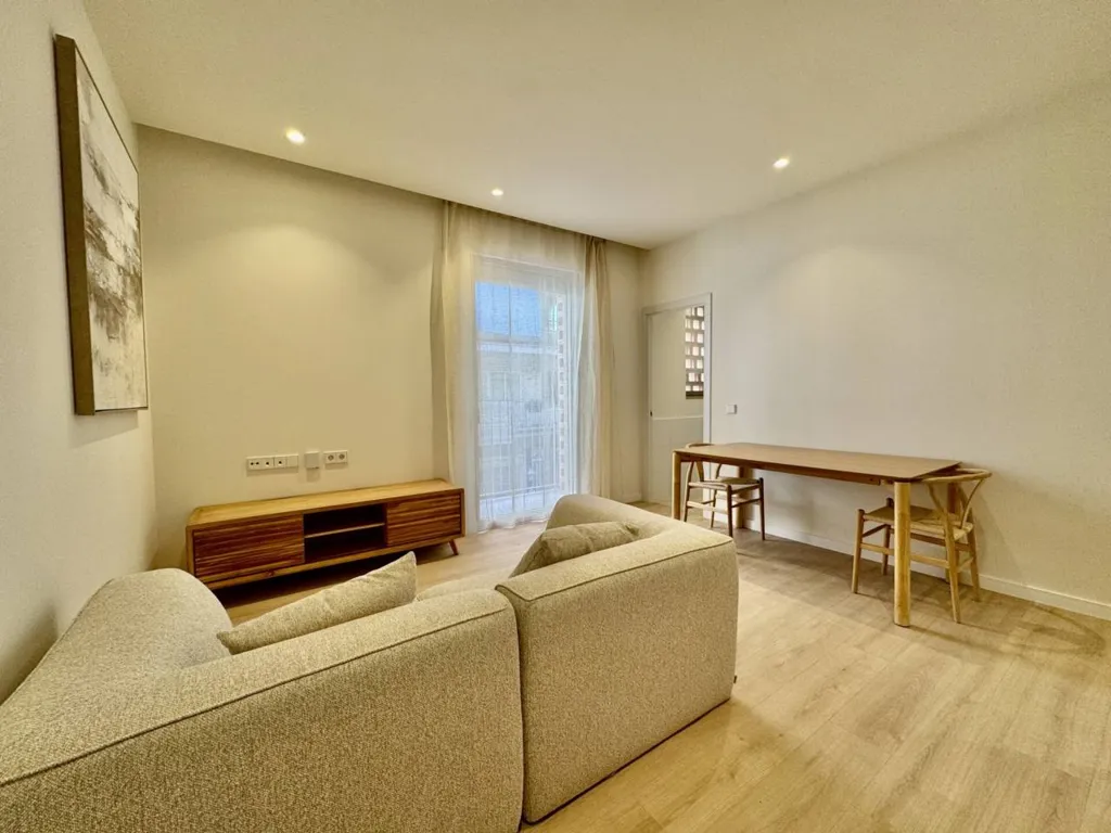 Living Room - Modern Flat with Balcony in Pere Garau